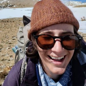 Meet your Posher, Abi